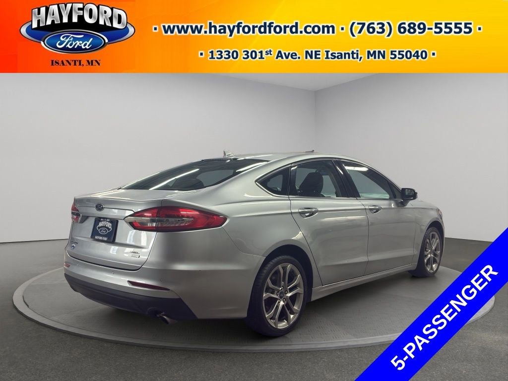 Used 2020 Ford Fusion SEL image 3