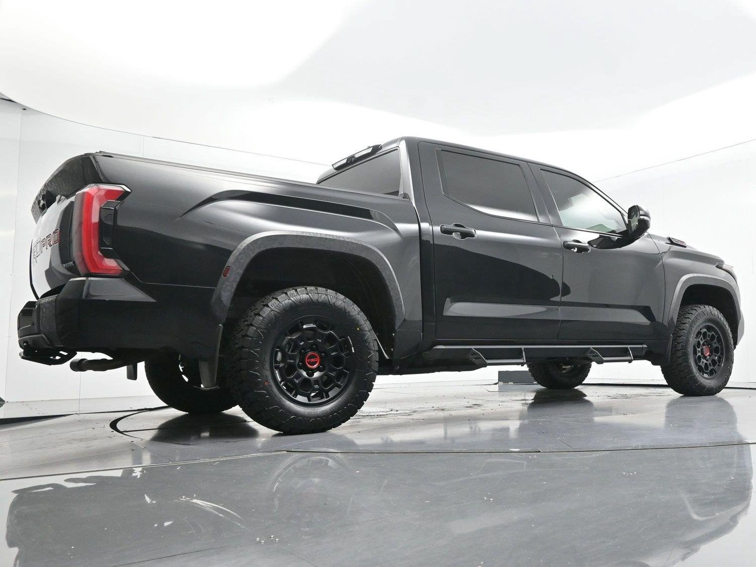 Used 2025 Toyota Tundra TRD Pro AWD/4WD image 50