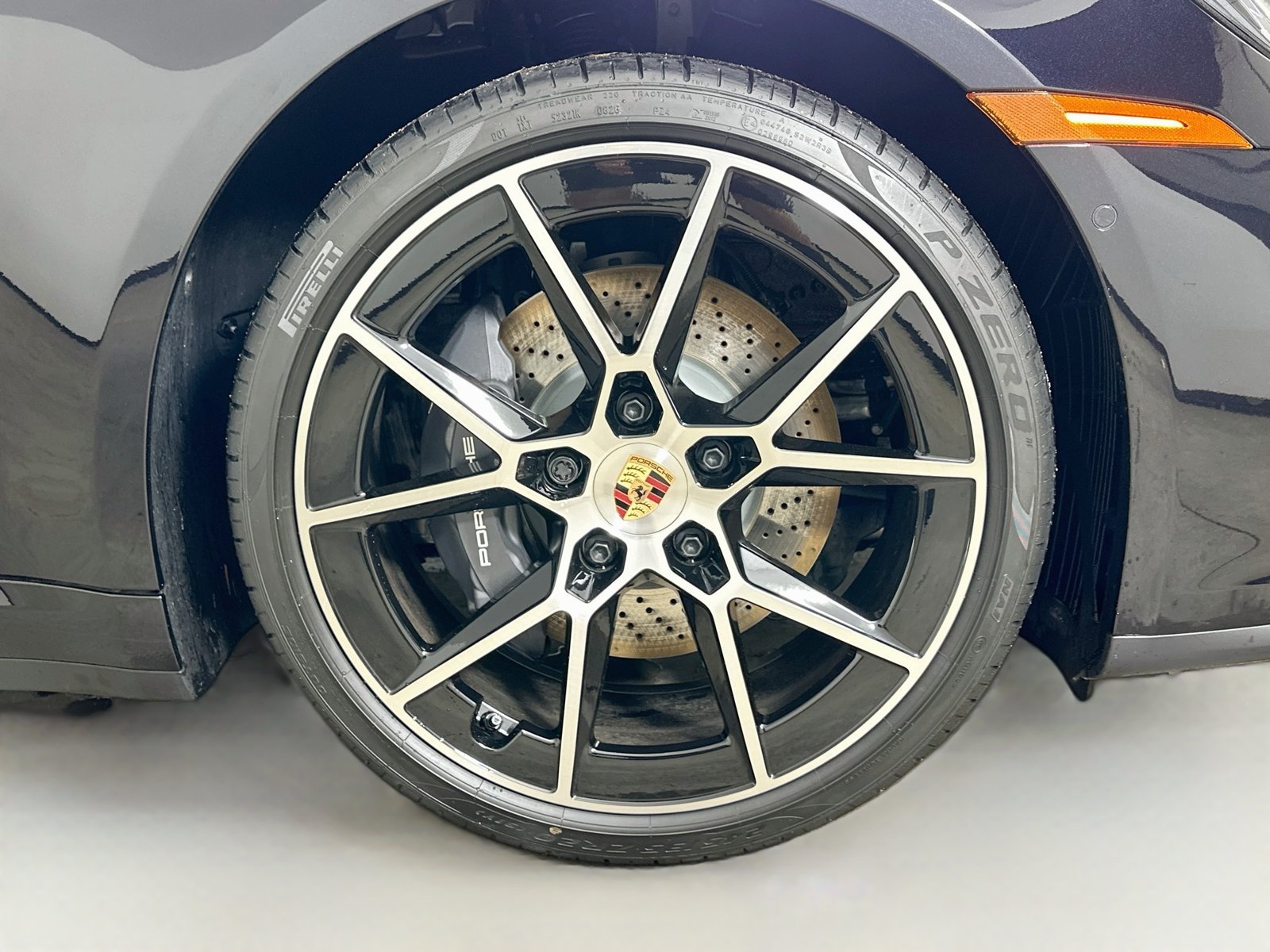 Used 2026 Porsche 911 Carrera RWD image 10