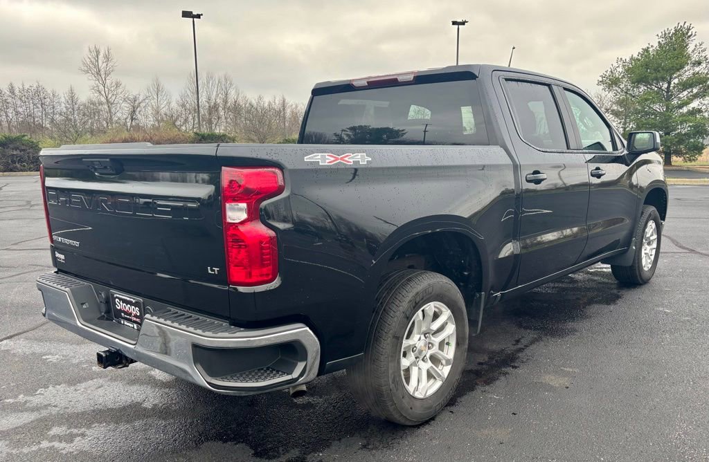Used 2023 Chevrolet Silverado 1500 LT image 8