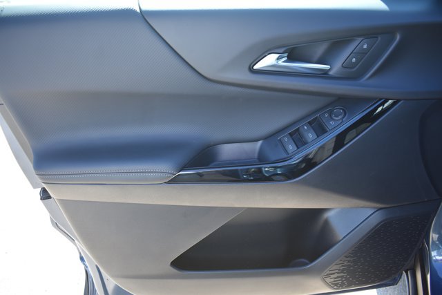 New 2027 Chevrolet Equinox LT FWD image 11