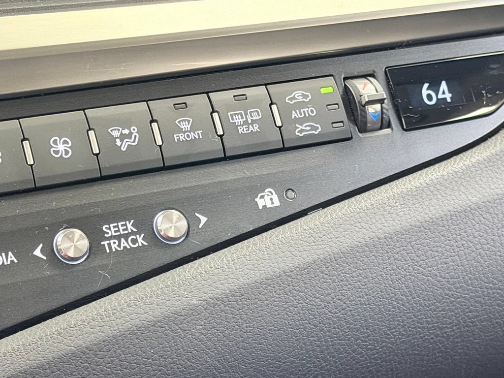 Used 2019 Lexus ES 350 w/ Accessory Package 2 FWD image 55