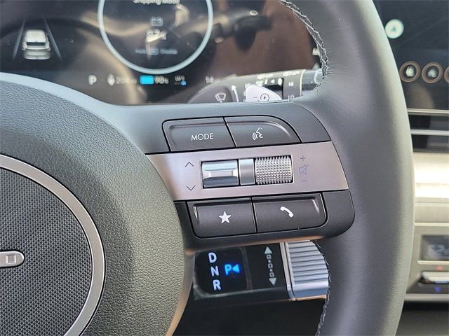 New 2025 Hyundai Kona SEL image 5