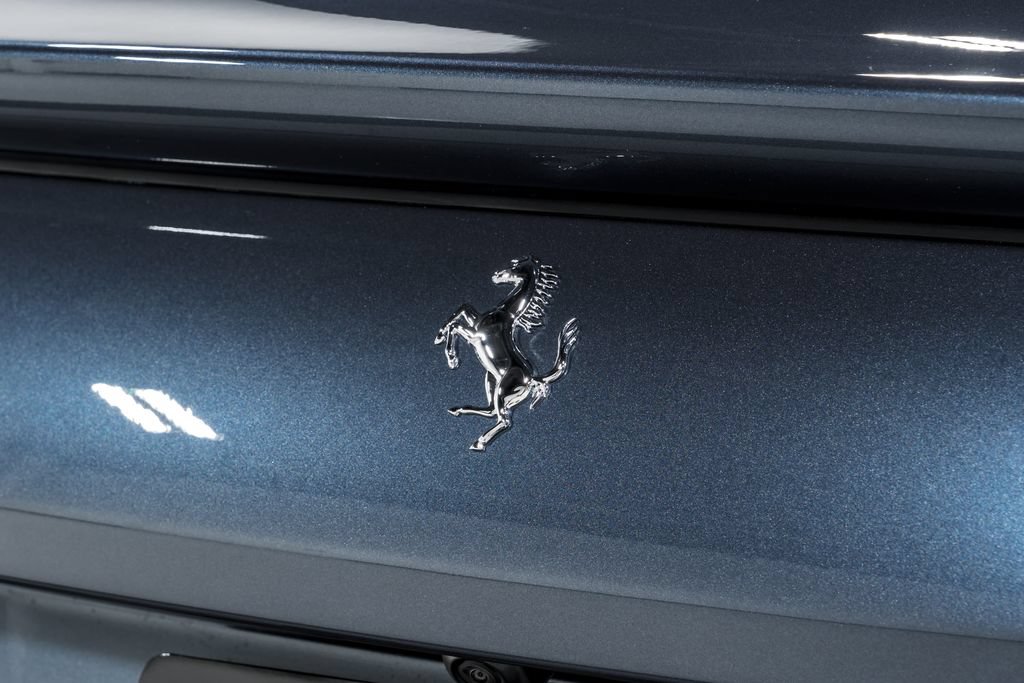 Used 2024 Ferrari Roma Spider RWD image 54