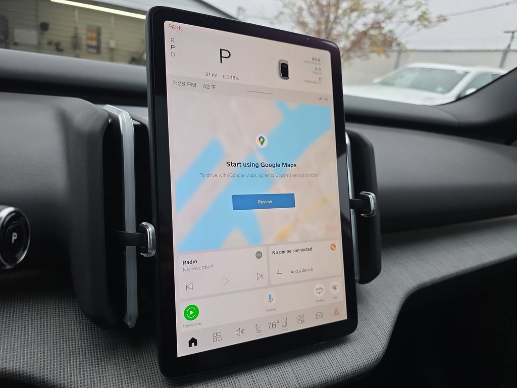 New 2025 Volvo EX30 Plus w/ Protection Package Premier image 32