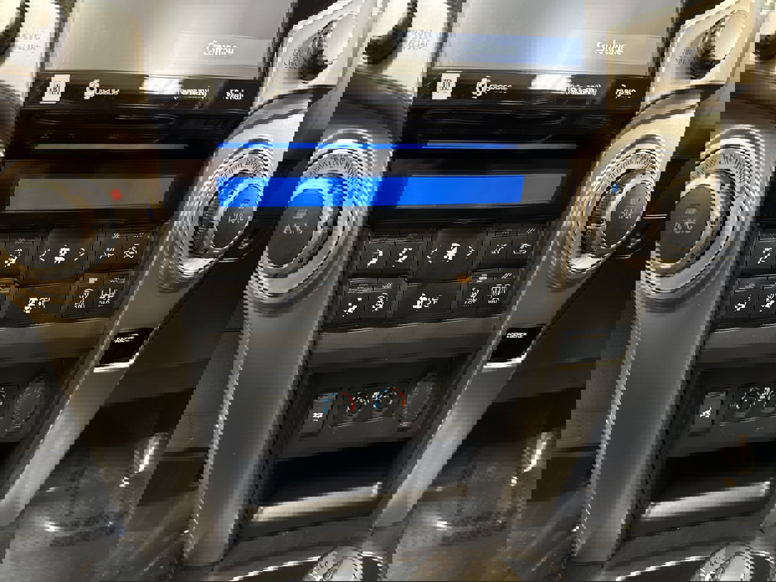 Used 2023 Toyota 4Runner Limited image 36