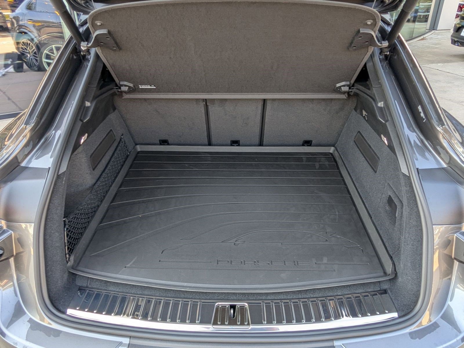 New 2026 Porsche Cayenne E-Hybrid image 23