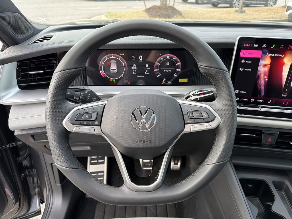 New 2026 Volkswagen Tiguan SE R-Line image 26