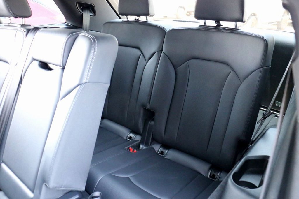 Used 2025 Audi Q7 3.0T Premium Plus image 25