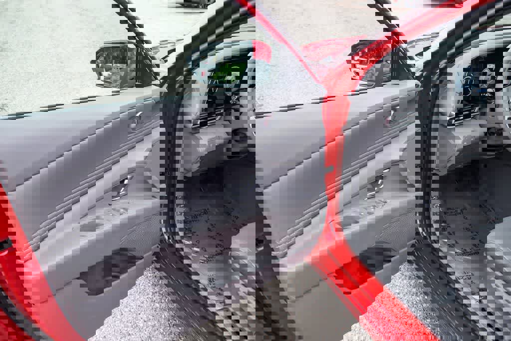 Used 2023 Hyundai Elantra SEL w/ Convenience Package image 25