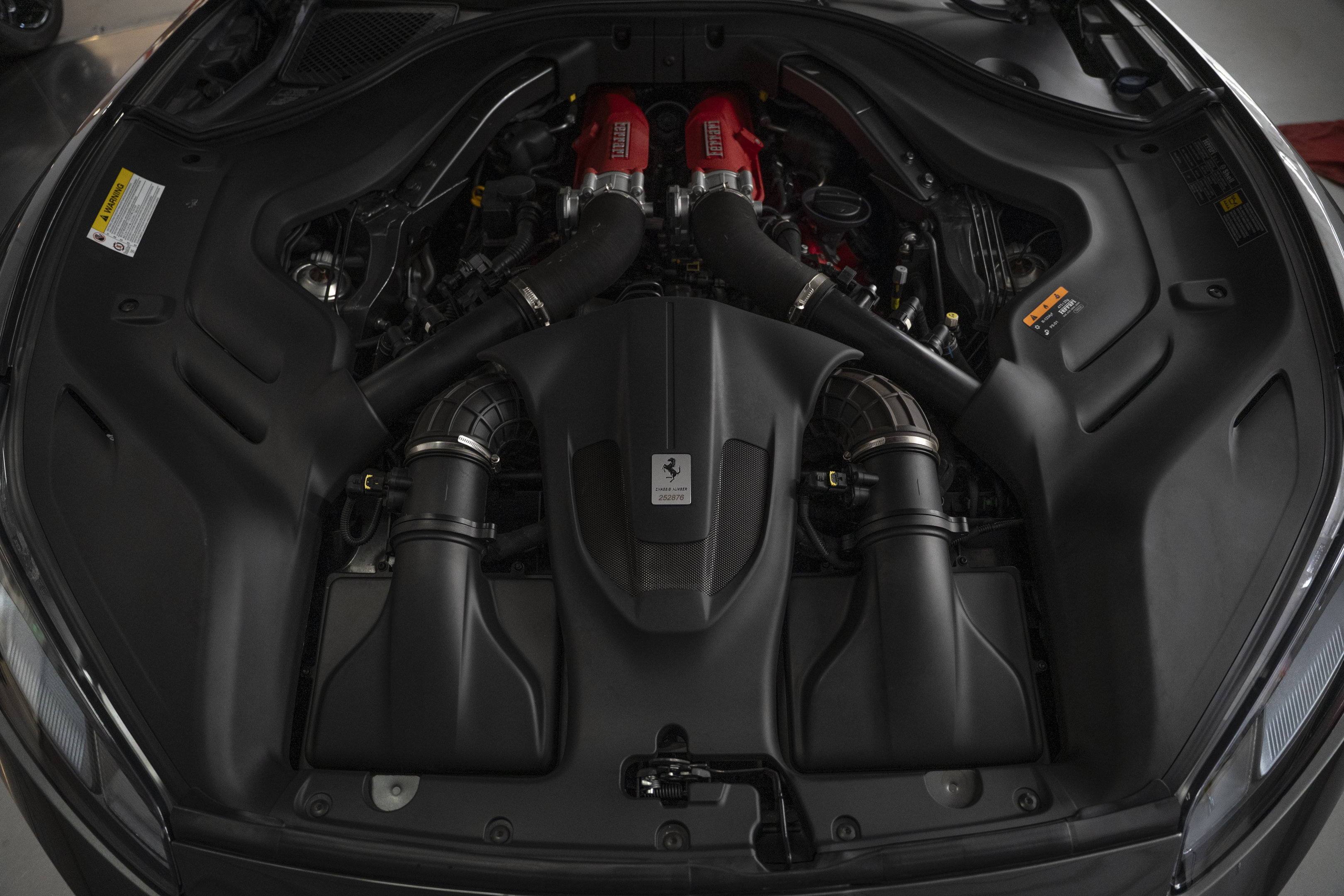 Used 2020 Ferrari Portofino RWD image 58