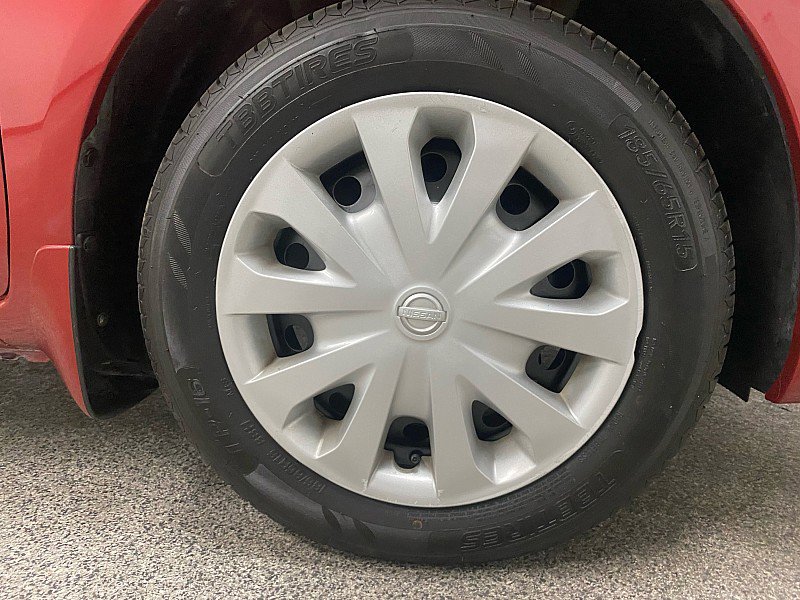 Used 2018 Nissan Versa SV image 24