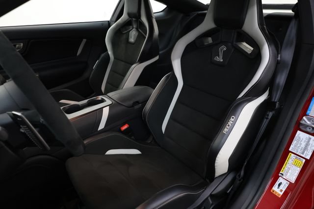 Used 2020 Ford Mustang Shelby GT500 w/ Carbon Fiber Track Pack RWD image 84