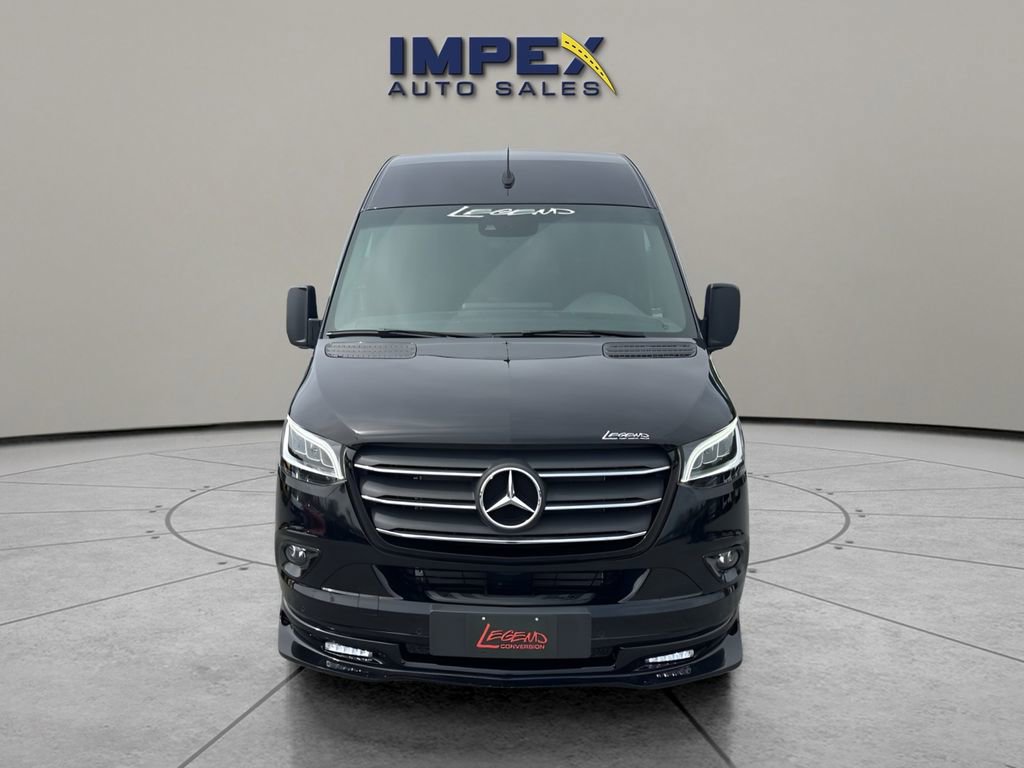 Used 2024 Mercedes-Benz Sprinter 3500 image 8