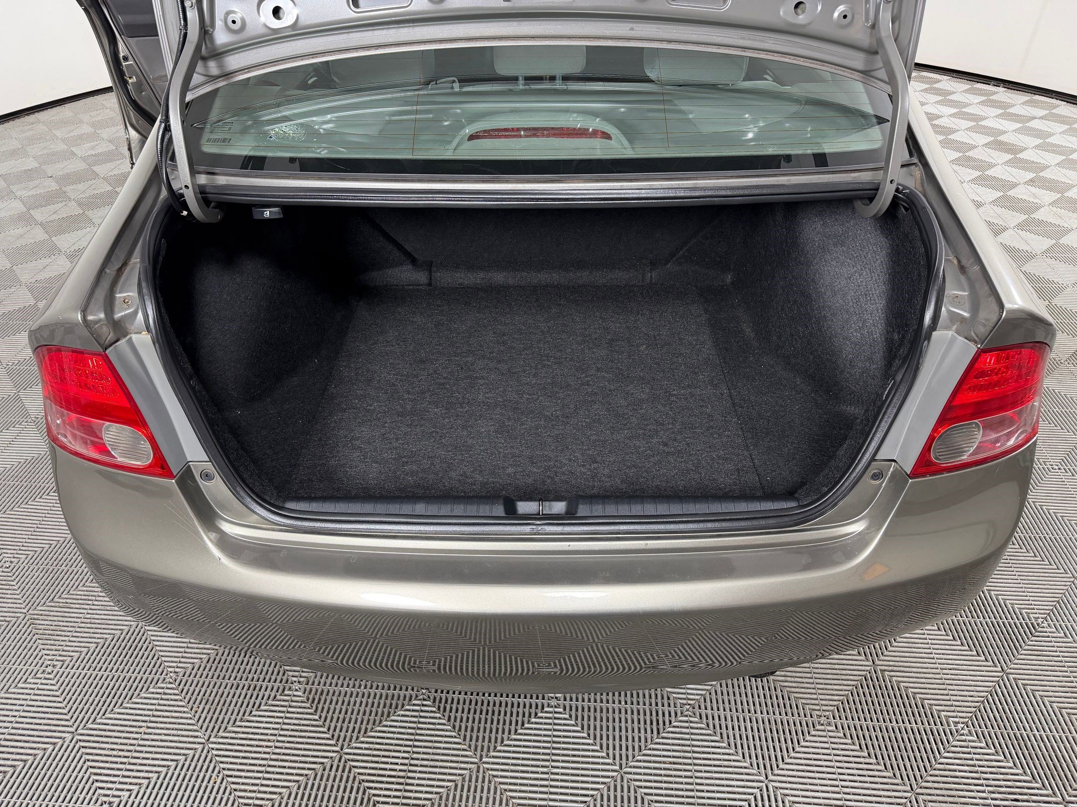 Used 2008 Honda Civic LX image 28