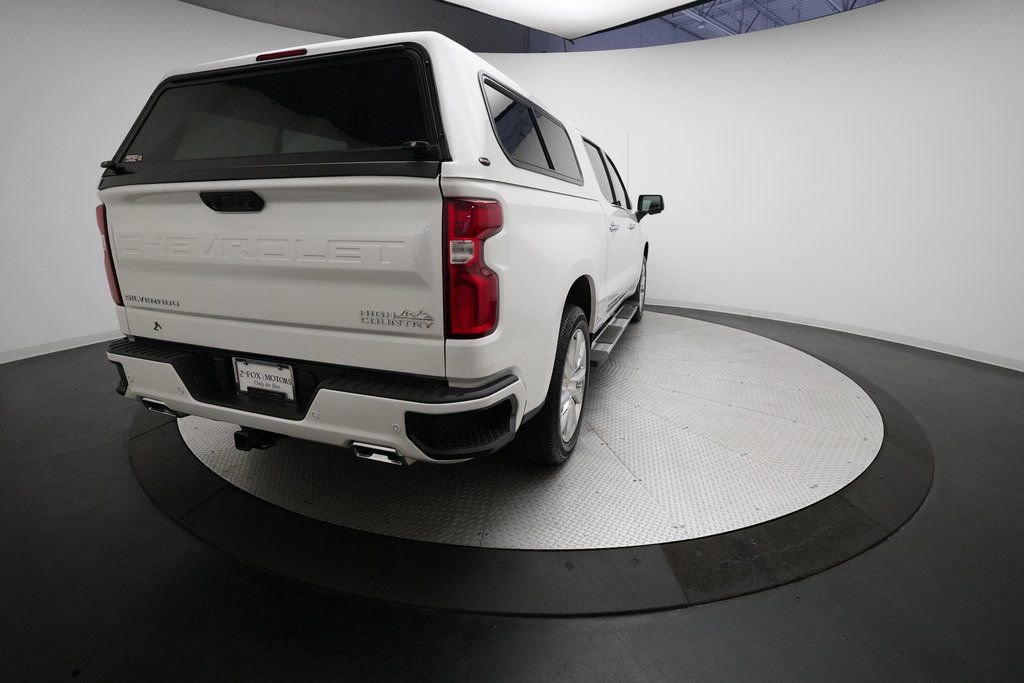 Certified 2023 Chevrolet Silverado 1500 High Country w/ Technology Package image 33
