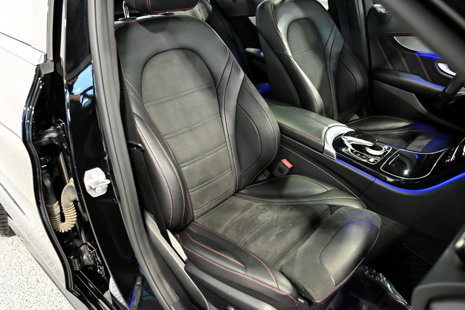 Used 2020 Mercedes-Benz C 43 AMG 4MATIC Sedan image 32