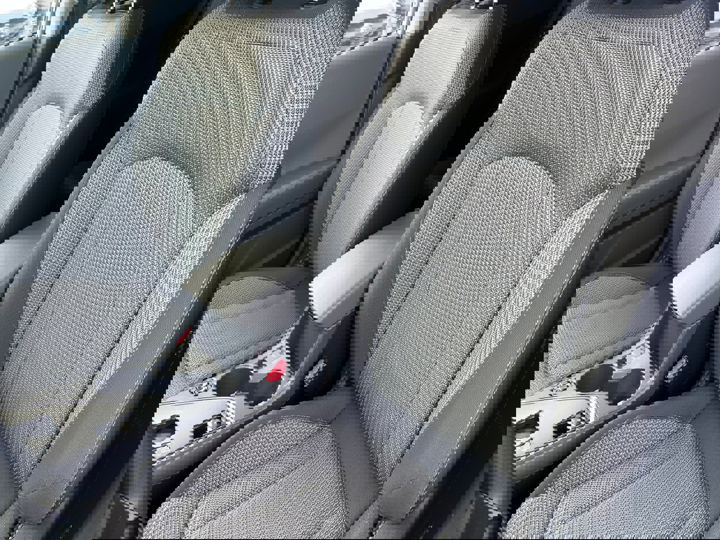 Certified 2024 Subaru Crosstrek 2.0i Premium image 18