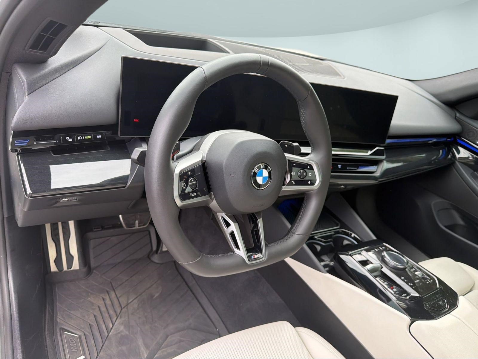 Certified 2024 BMW 530i xDrive w/ M Sport Package AWD/4WD image 4