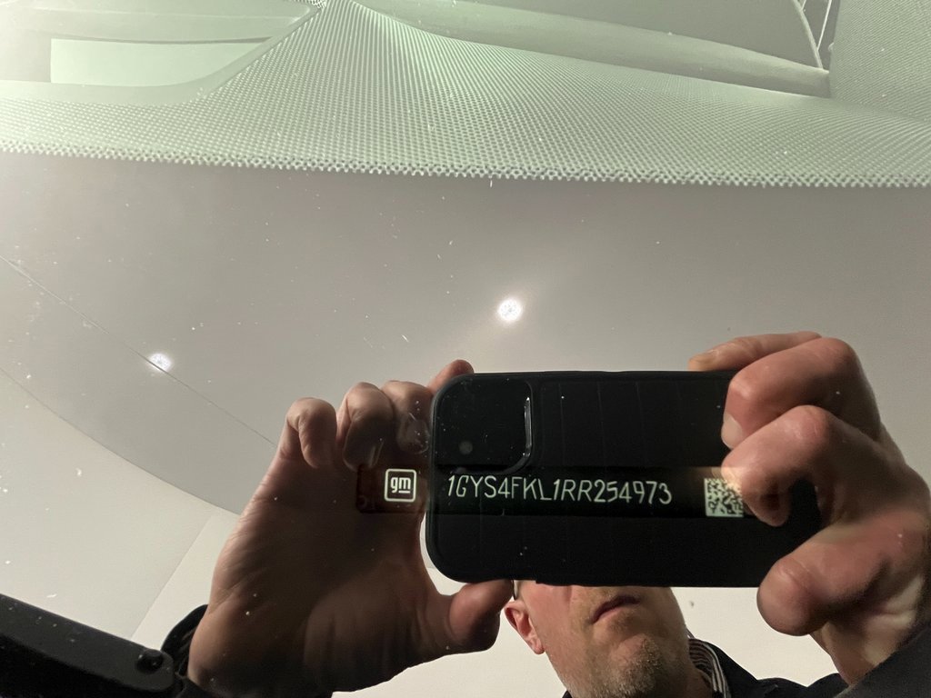 Used 2024 Cadillac Escalade Sport w/ Touring Package image 32