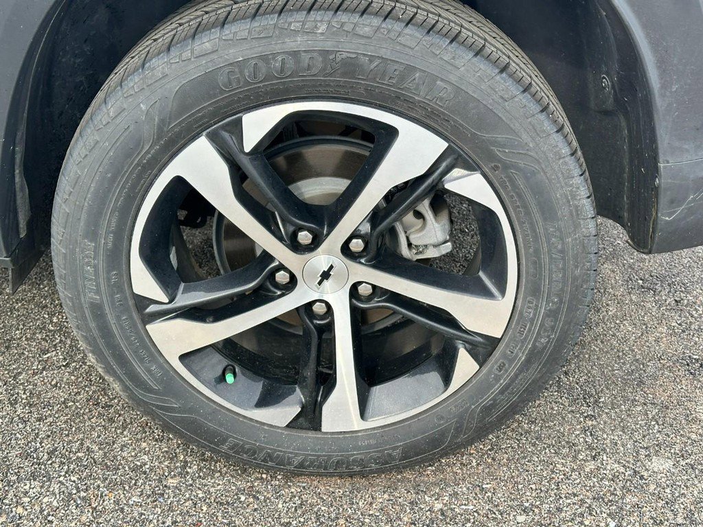 Used 2024 Chevrolet Trax RS w/ Driver Confidence Package image 12