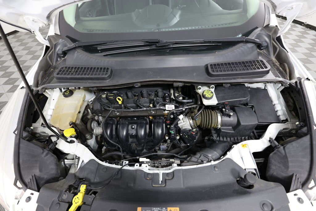 Used 2015 Ford Escape S image 37