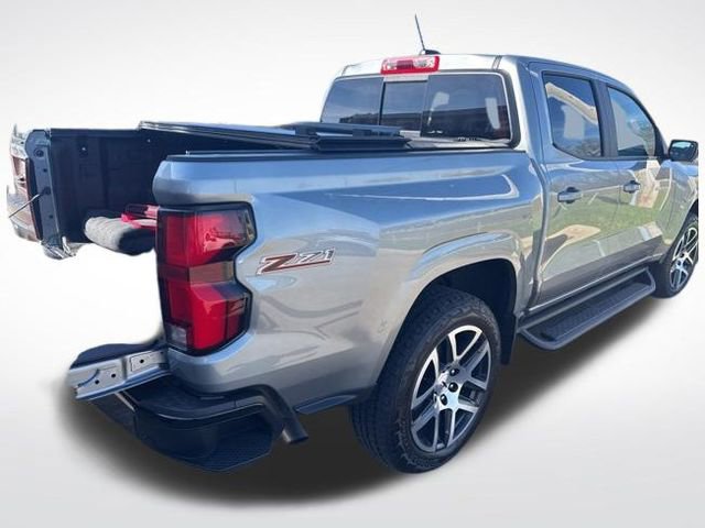 Used 2024 Chevrolet Colorado Z71 w/ Z71 Convenience Package 2 image 5