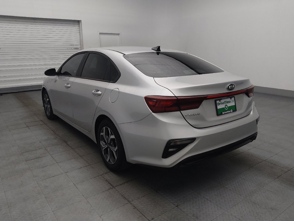 Used 2020 Kia Forte LXS FWD image 5