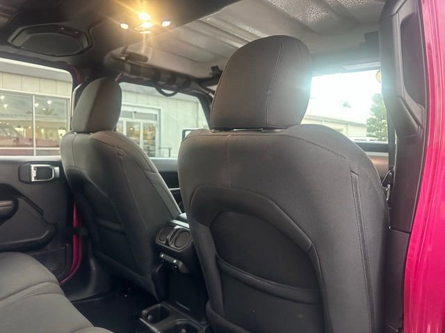 Used 2021 Jeep Wrangler Unlimited Sport image 14