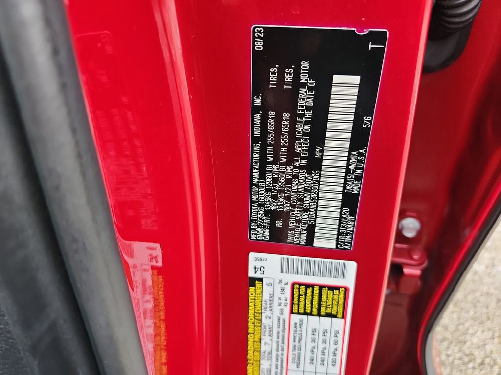 Used 2024 Toyota Grand Highlander XLE image 33