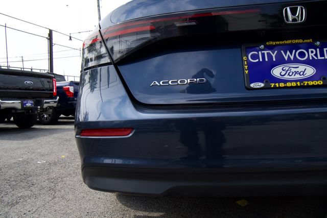 Used 2025 Honda Accord SE image 10