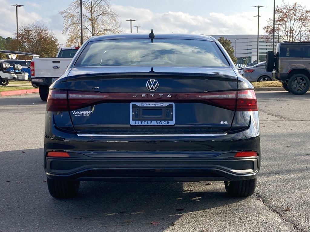 New 2026 Volkswagen Jetta SE image 4