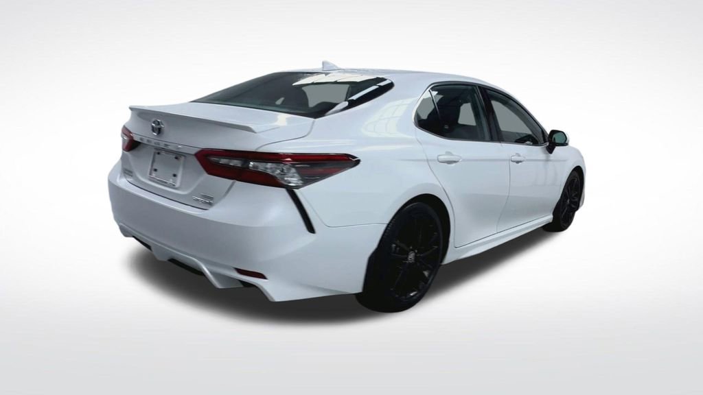 Certified 2022 Toyota Camry XSE w/ Navigation Upgrade Package image 9