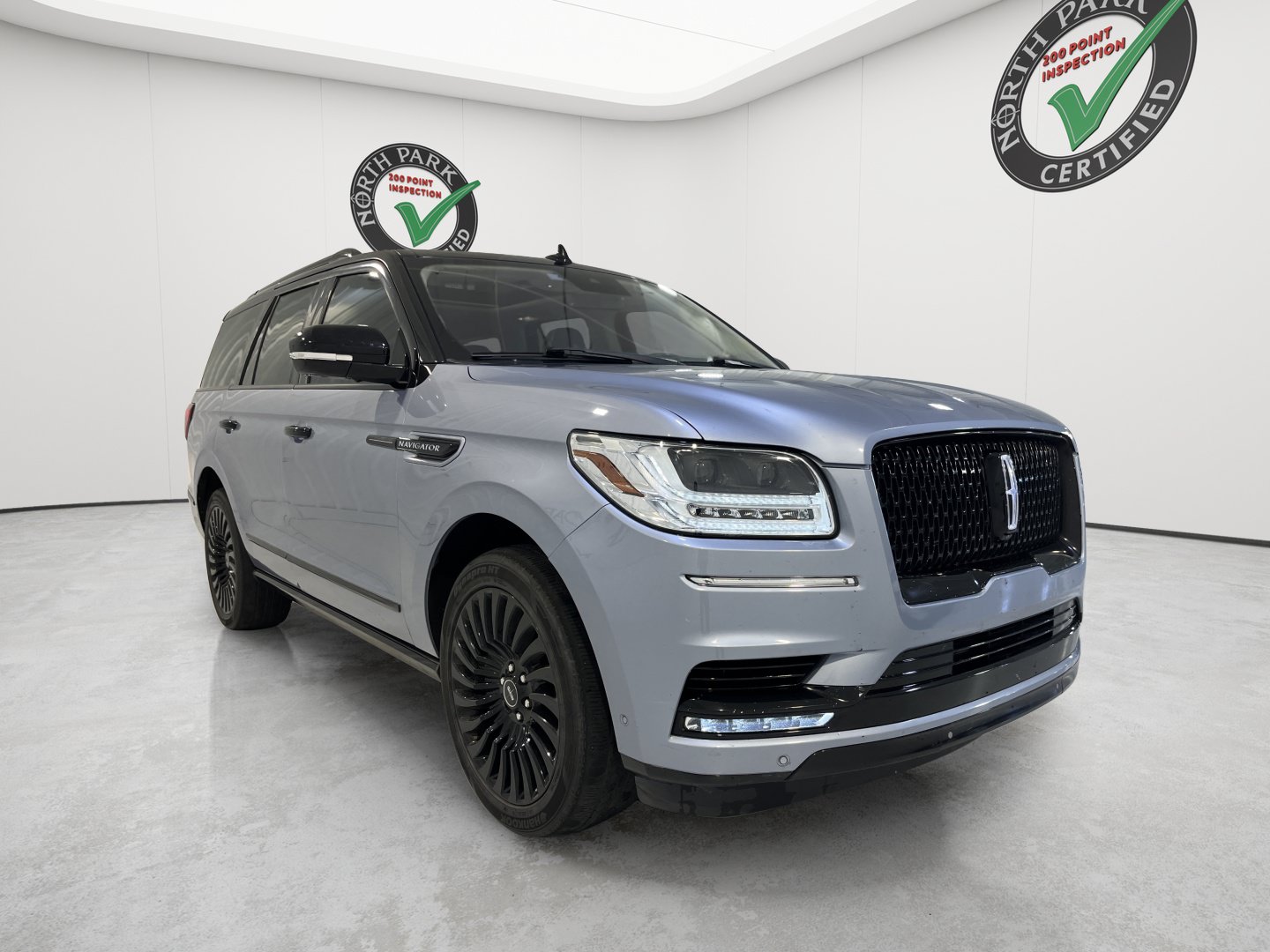 Used 2020 Lincoln Navigator Black Label AWD/4WD image 8