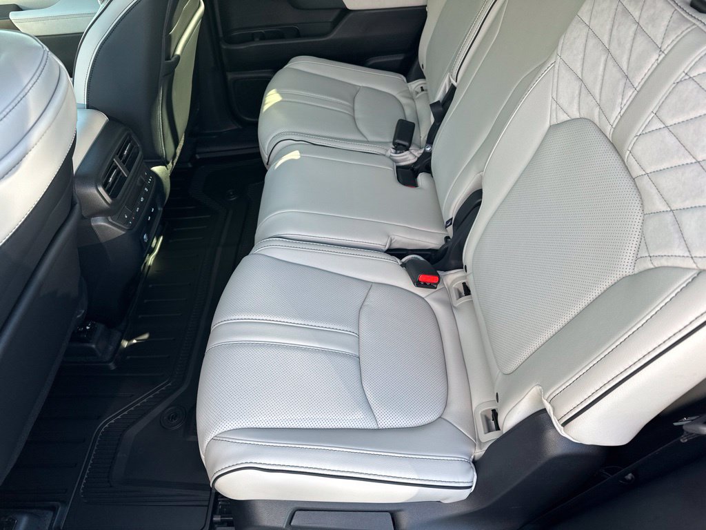 New 2026 Honda Pilot Elite image 15