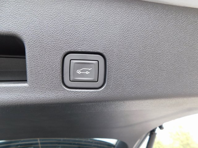 New 2026 Chevrolet Traverse LT w/ Enhanced Driving Package image 23