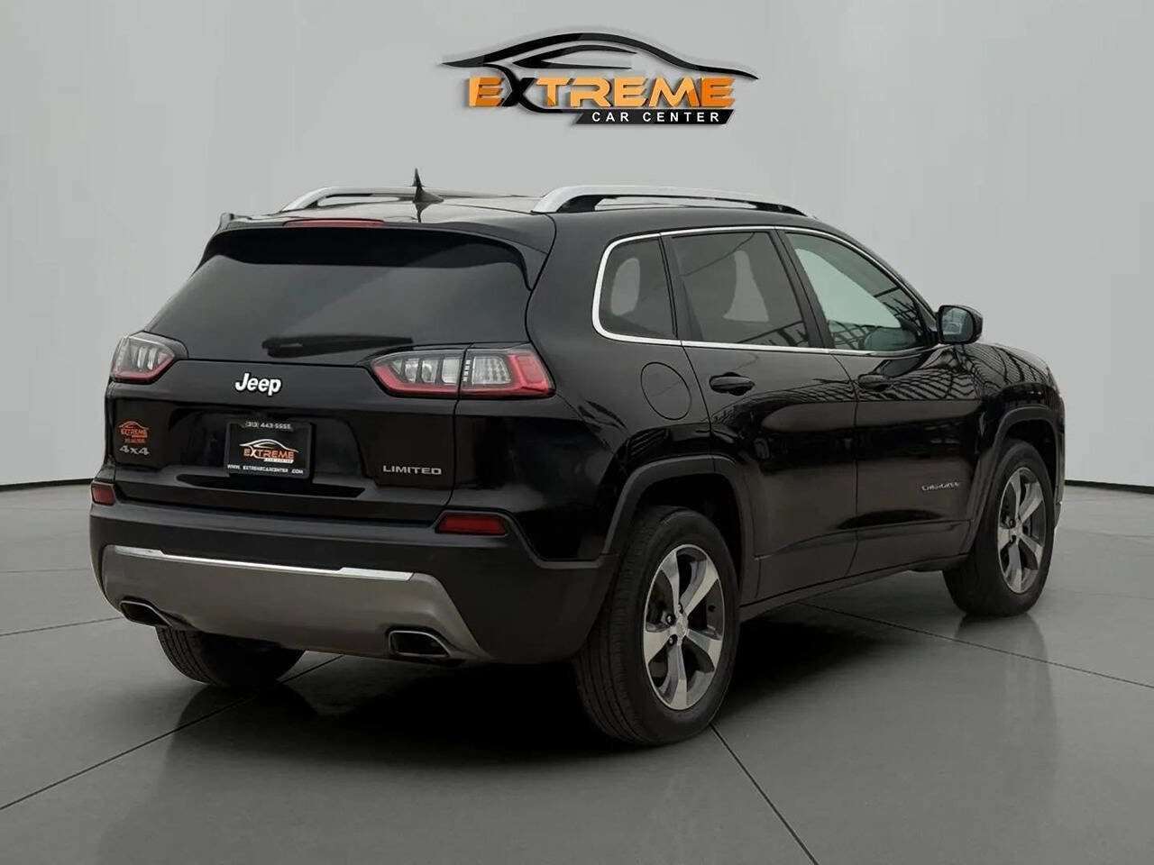 Used 2019 Jeep Cherokee Limited image 6