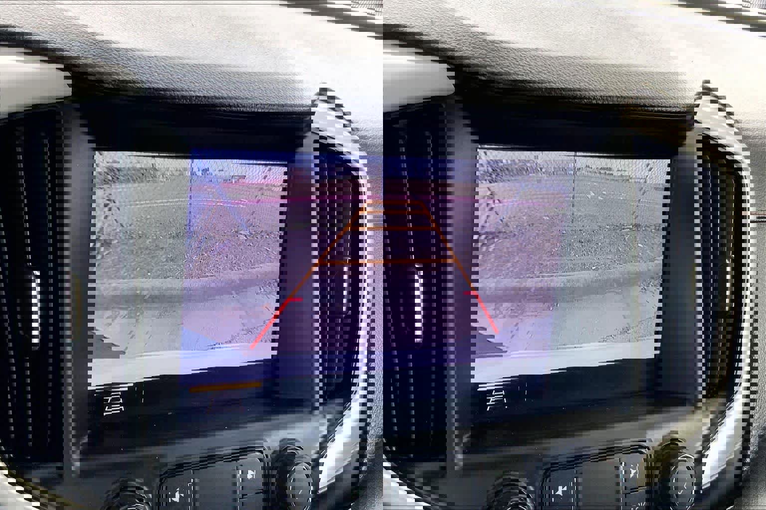 Used 2020 GMC Terrain SLE w/ Driver Convenience Package image 23