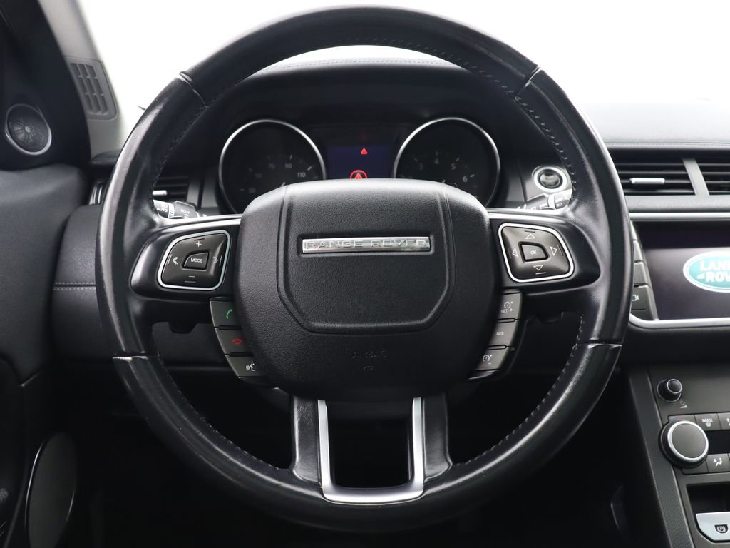 Used 2019 Land Rover Range Rover Evoque SE Premium AWD/4WD image 17