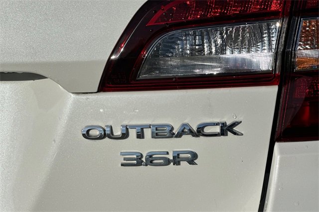 Used 2019 Subaru Outback 3.6R Touring image 35