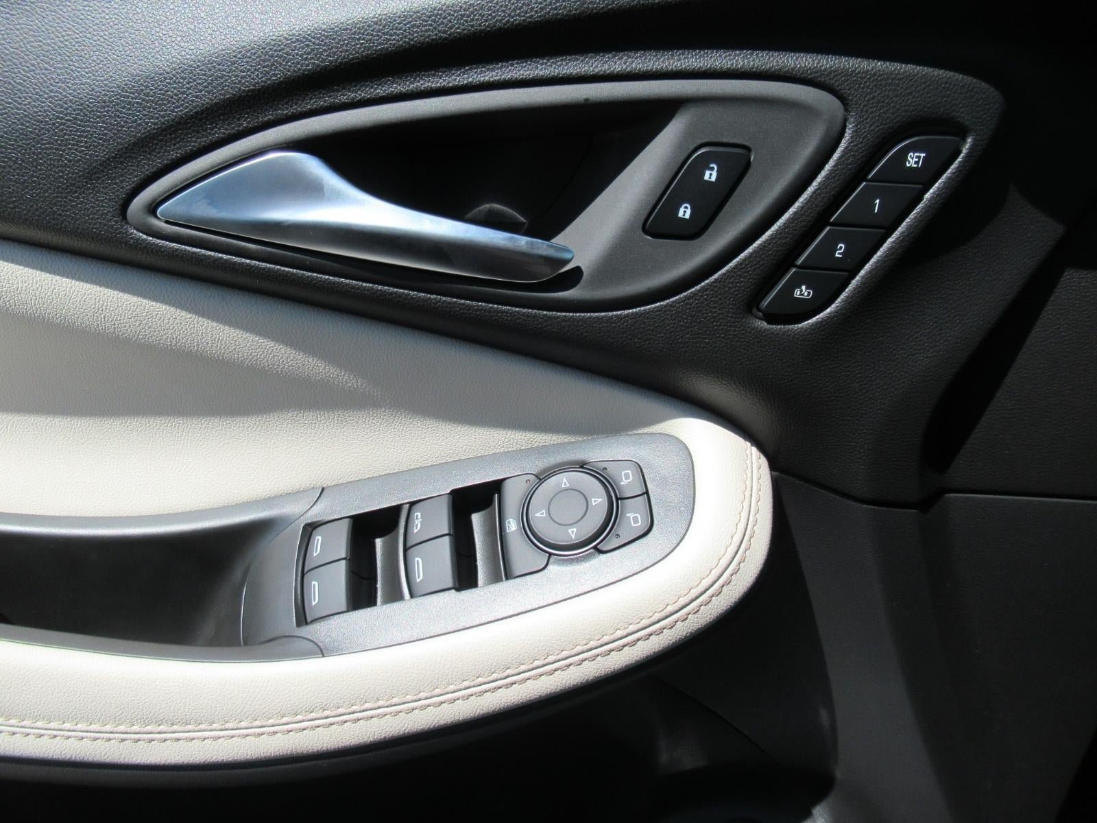 New 2026 Buick Encore GX Avenir w/ Avenir Technology Package FWD image 23