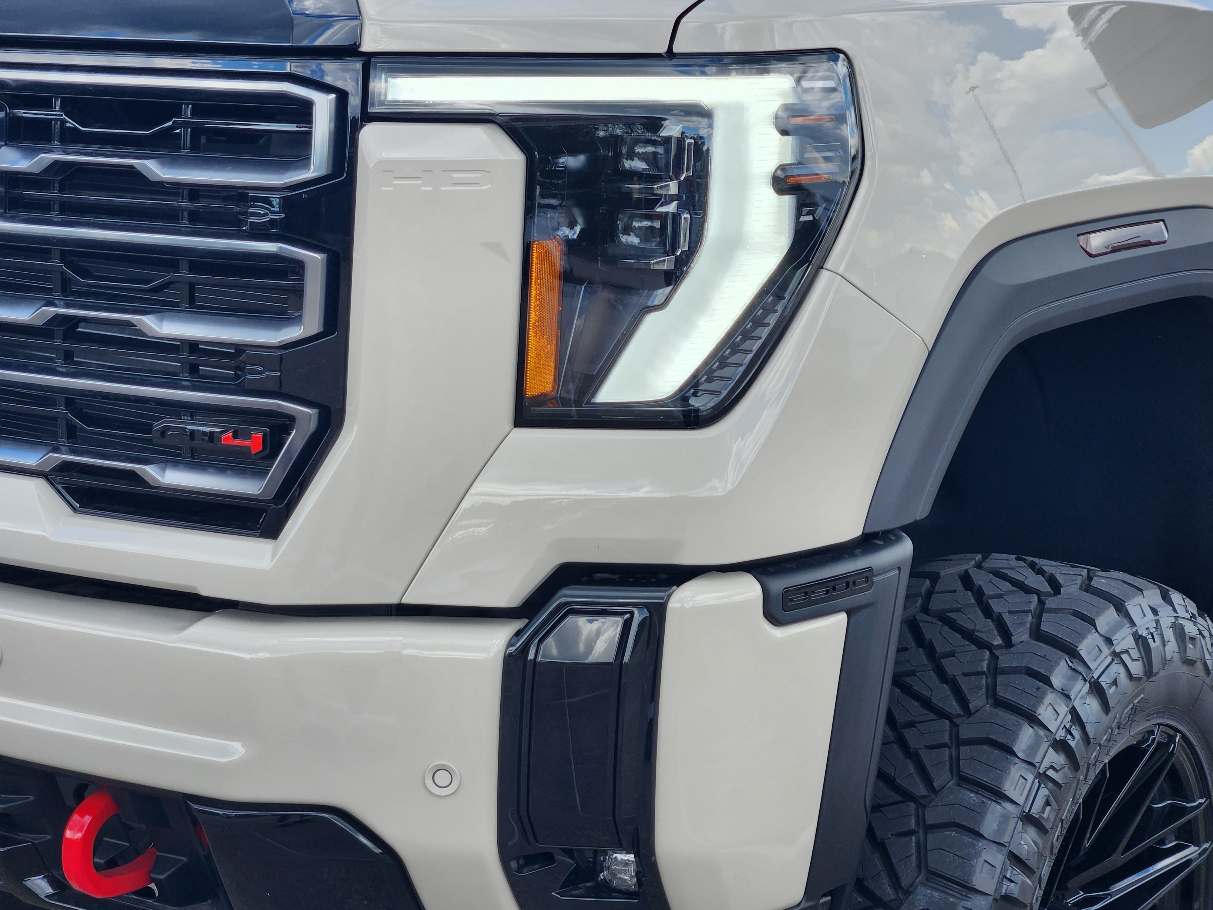 New 2026 GMC Sierra 2500 AT4 w/ AT4 Premium Plus Package AWD/4WD image 6
