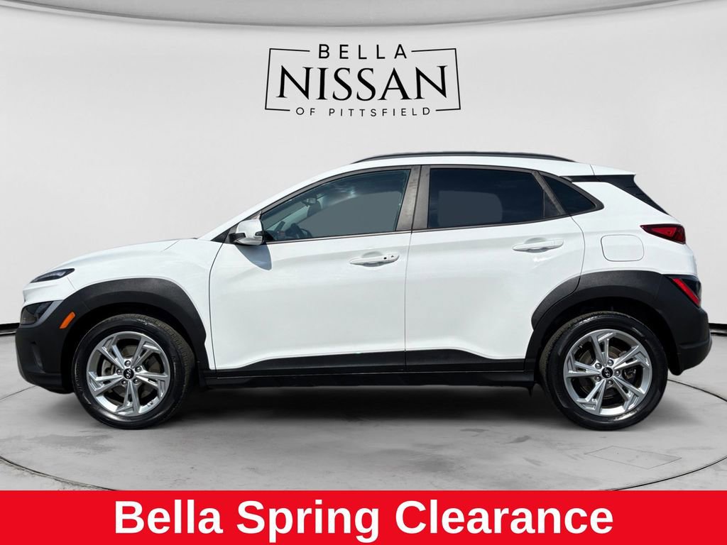 Used 2022 Hyundai Kona SEL AWD/4WD image 2