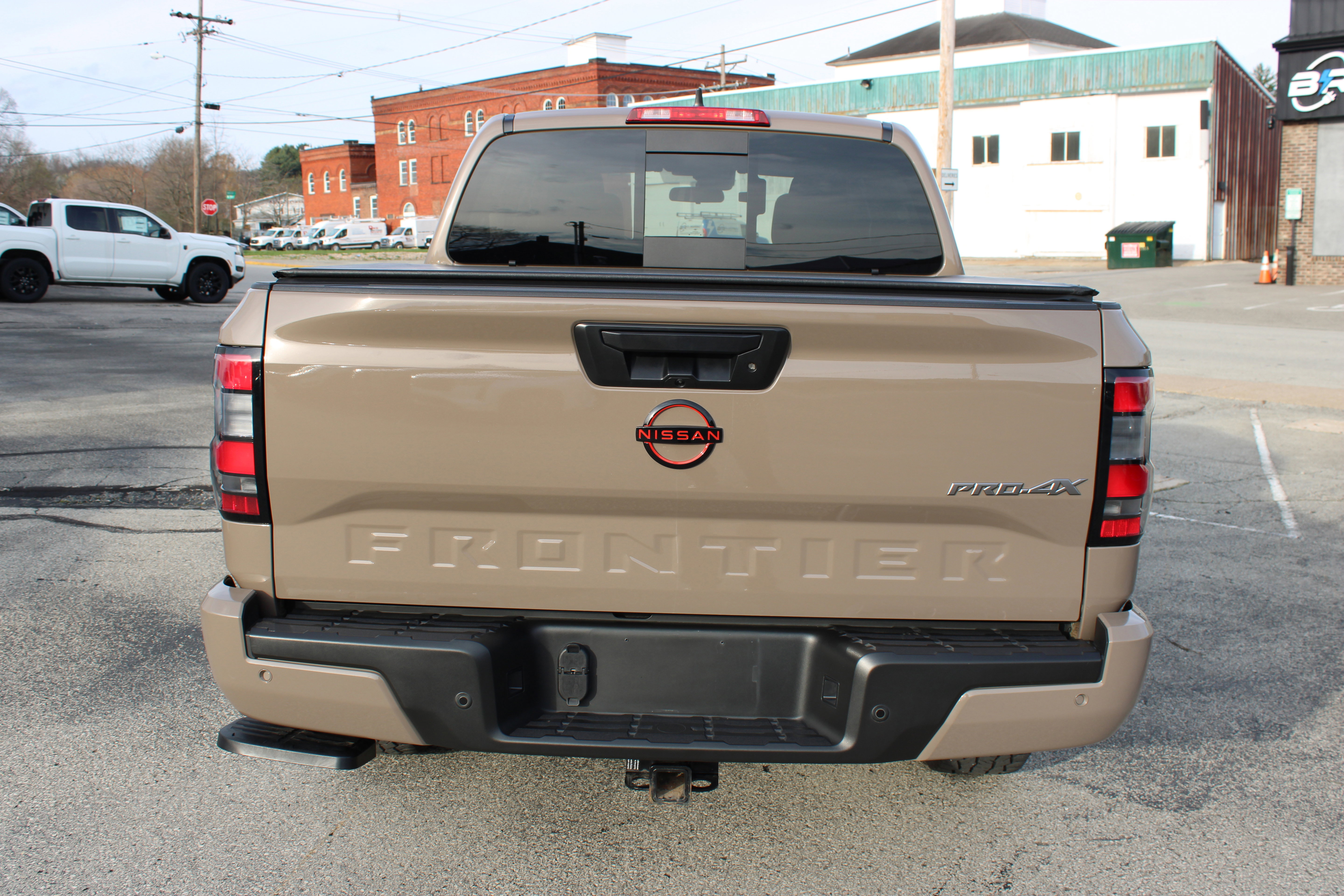 Certified 2023 Nissan Frontier PRO-4X w/ Pro Convenience Package image 4