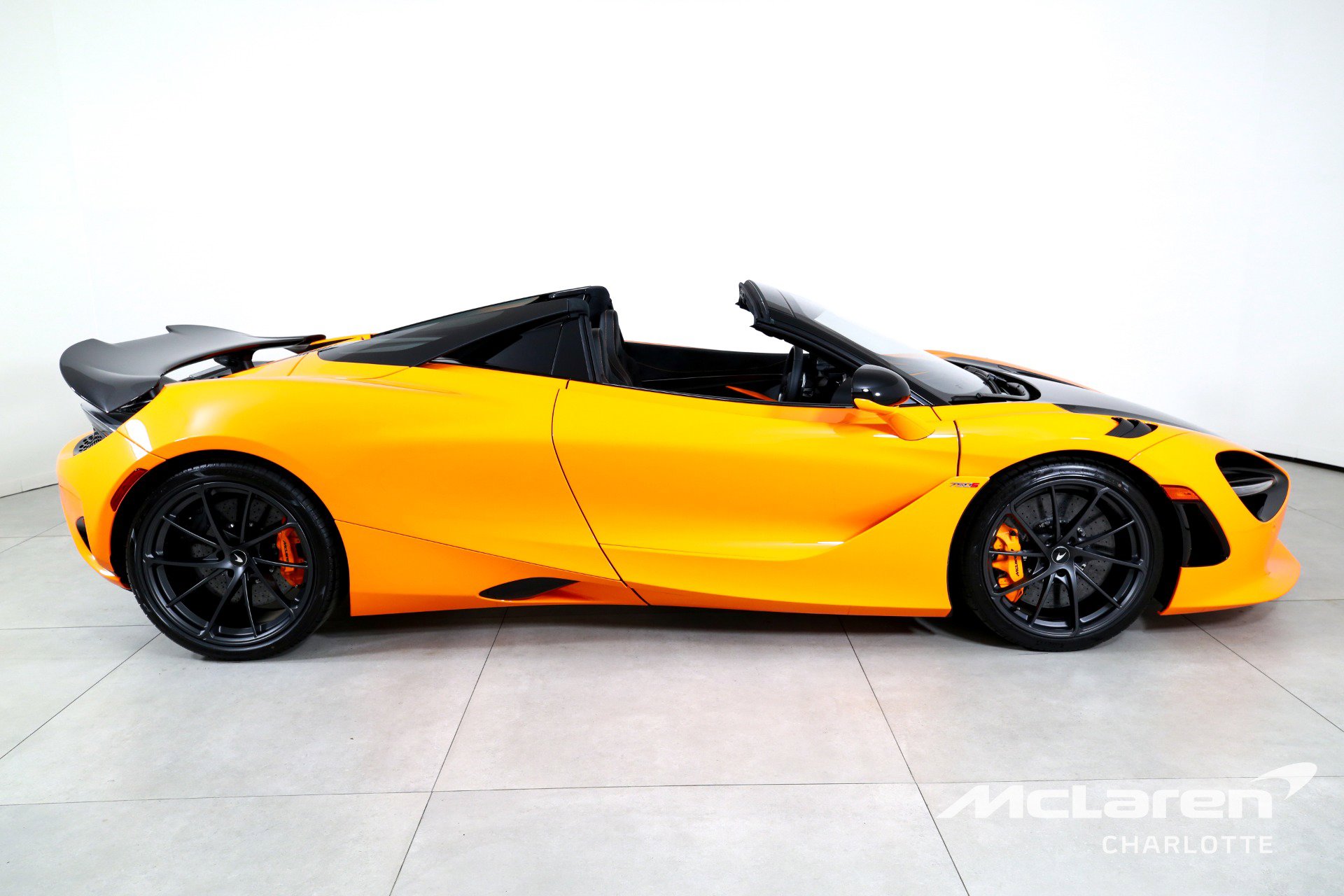 New 2027 McLaren 750S Spider RWD image 11
