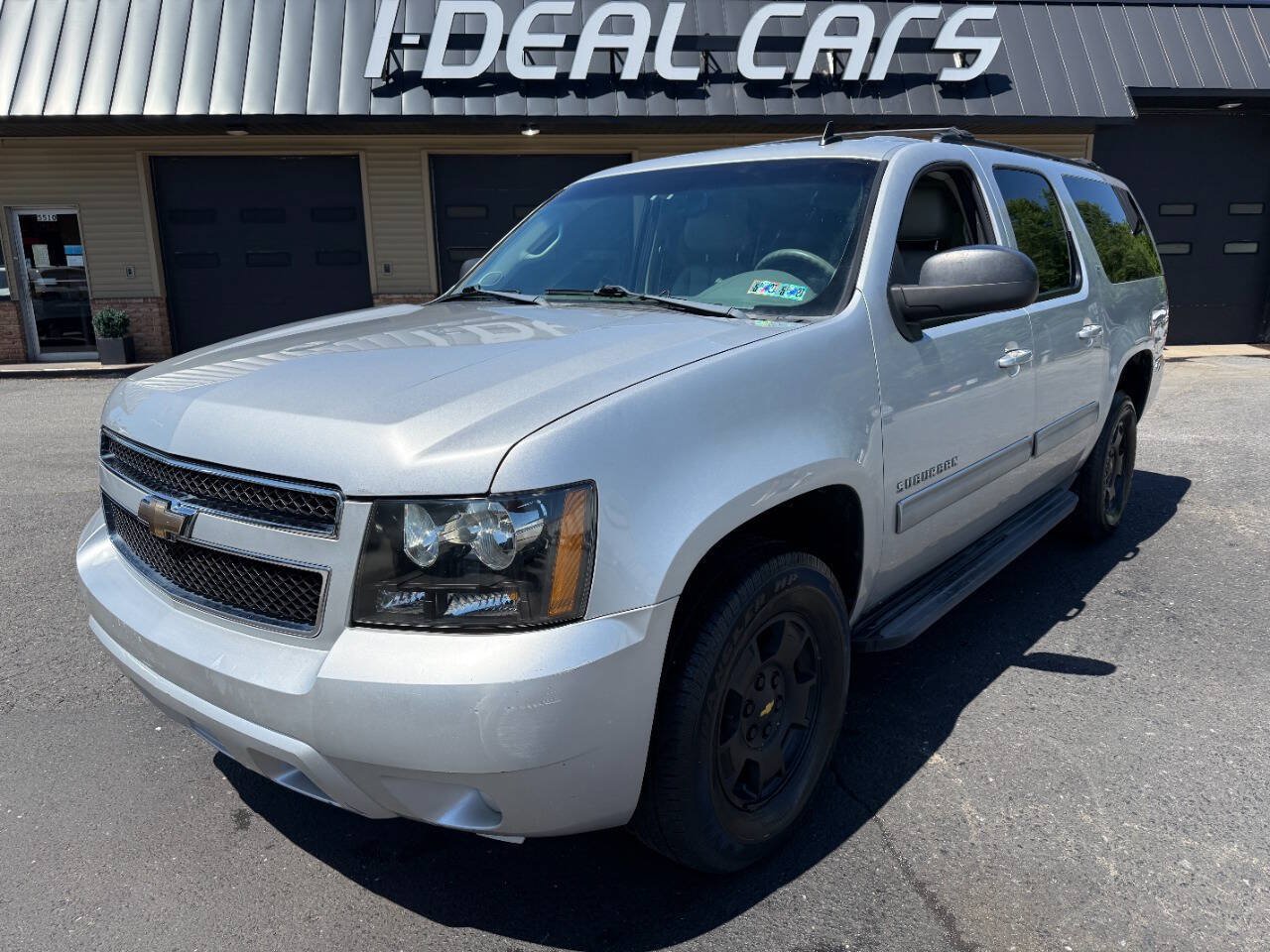 Used 2010 Chevrolet Suburban LT AWD/4WD image 1