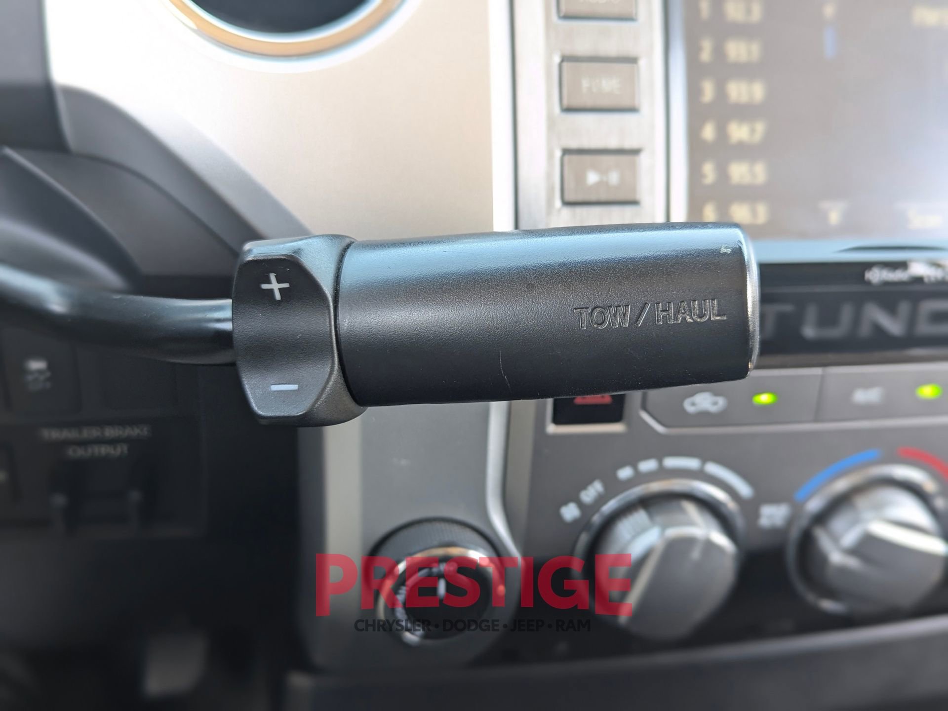 Used 2018 Toyota Tundra SR5 AWD/4WD image 20
