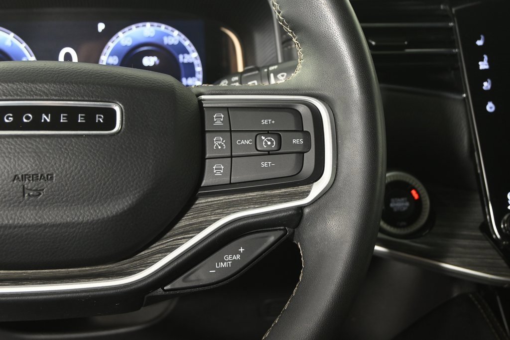 Used 2022 Jeep Wagoneer Series III image 36