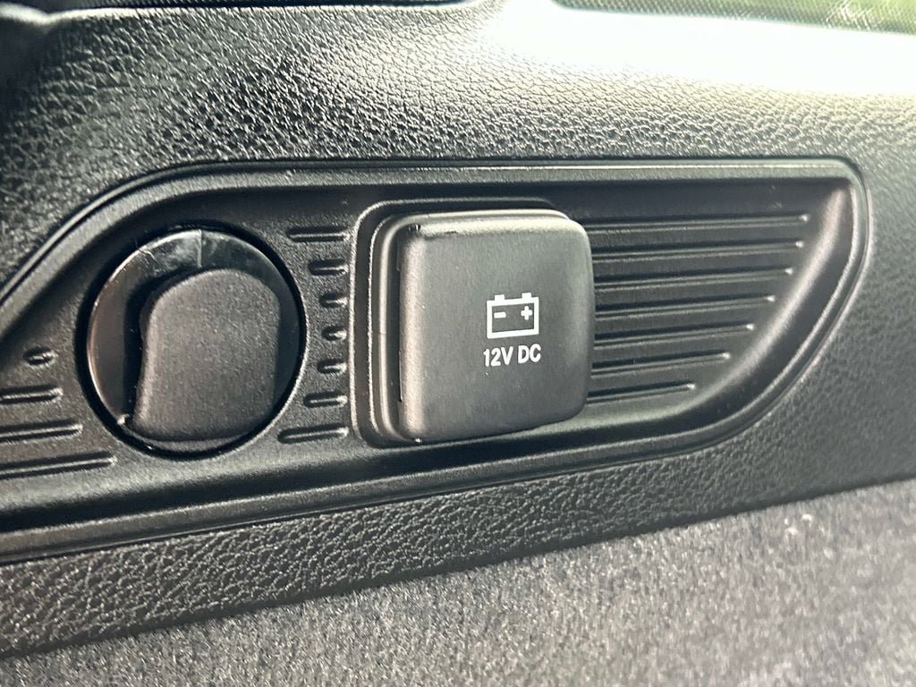 Certified 2023 Jeep Grand Cherokee Summit AWD/4WD image 13