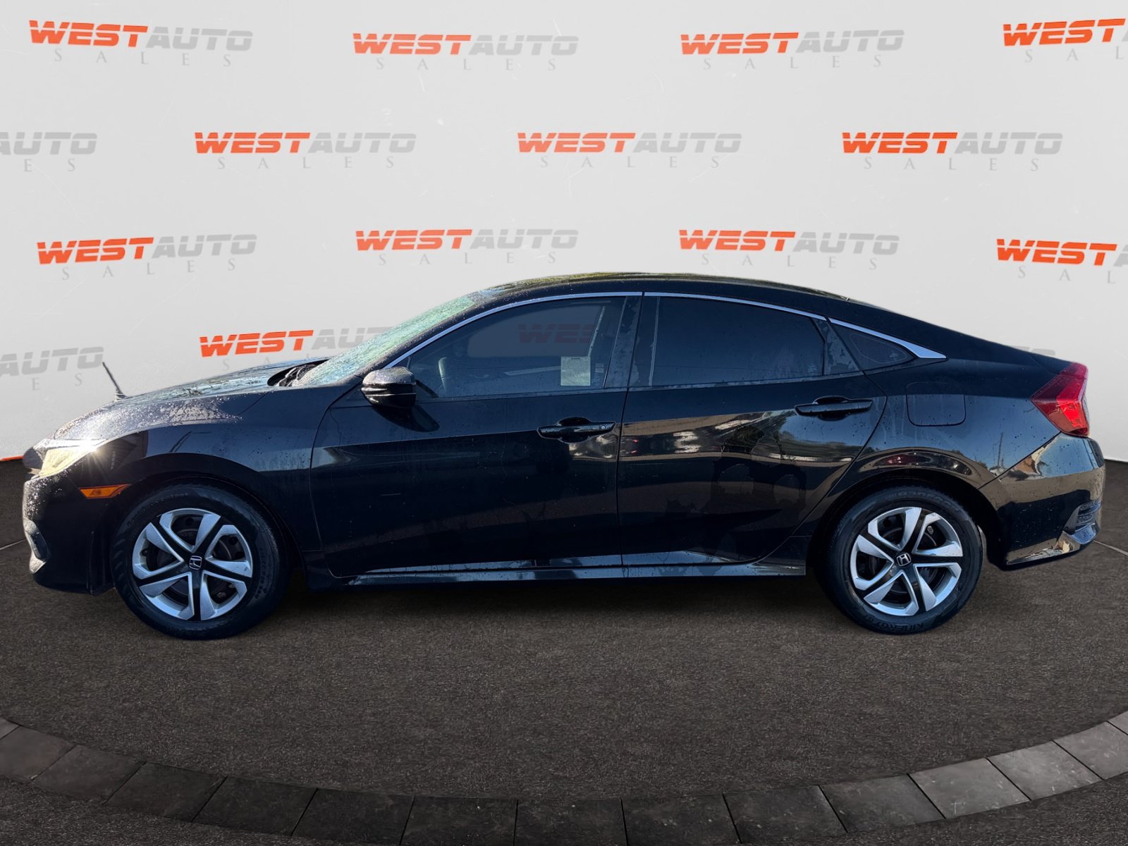 Used 2017 Honda Civic LX image 2